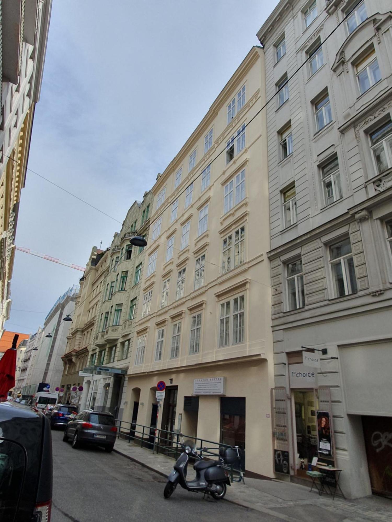 Carlton Suites Vienna Exterior photo